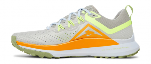 Nike DJ6158-002 React Pegasus Trail 4 Light-1