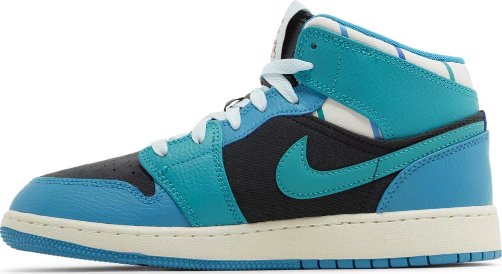 Air Jordan 1 Mid GS 'Inspired By The Greatest' – Image 3