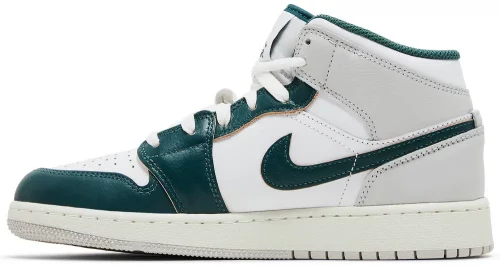 Air Jordan 1 Mid SE GS 'Oxidized Green'- FQ8038 103 – Image 3