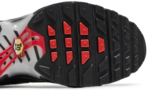 Nike Air Max Plus GS ‘Black University Red’ – Image 5