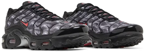 Nike Air Max Plus GS ‘Black University Red’ – Image 8