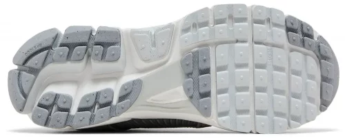 Nike Wmns Air Zoom Vomero 5 'Pure Platinum' – REF 5HQ0458 001 – Image 4