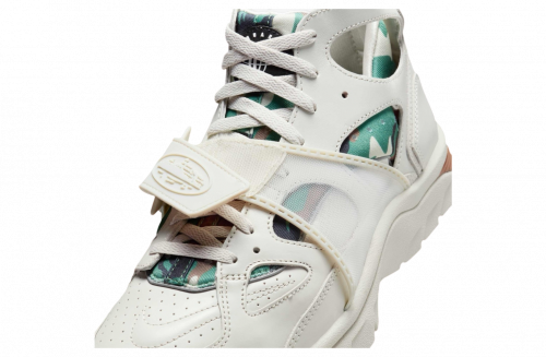Corteiz x Nike Air Trainer Huarache 'Light Bone' – REF FQ8793 002 – Image 8