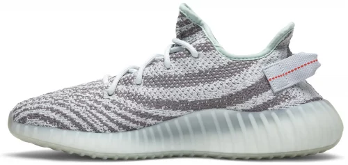la paire de Yeezy Boost 350 V2 Blue tint vue de coté